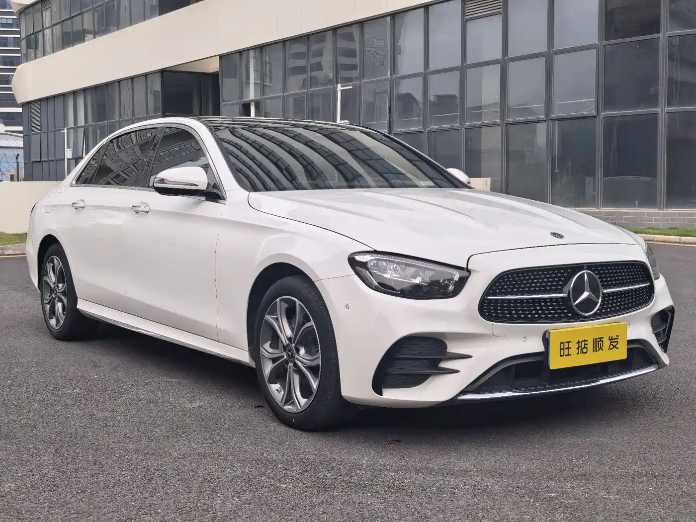 Mercedes-Benz E-Class 2021 Facelift E 300 L Sport Fashion фото 3