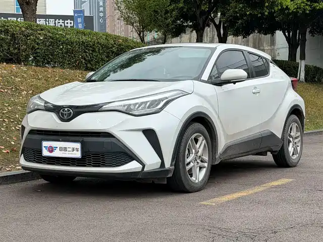 TOYOTA C HR