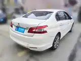 صورة 2 - Peugeot 408