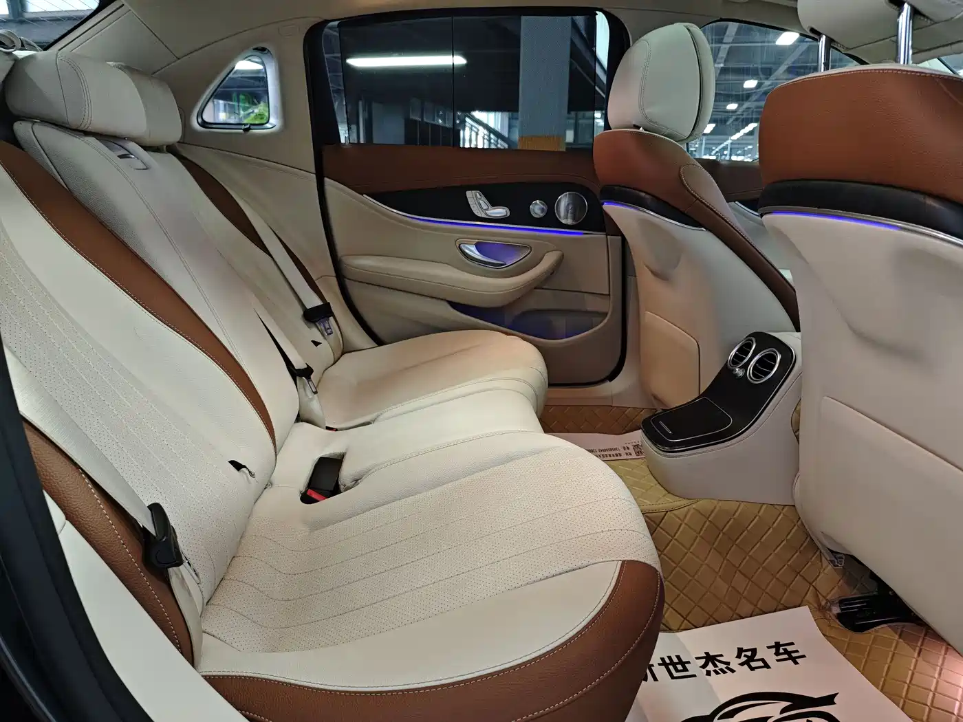 Mercedes-Benz E-Class 2021 E 300 L Luxury фото 7
