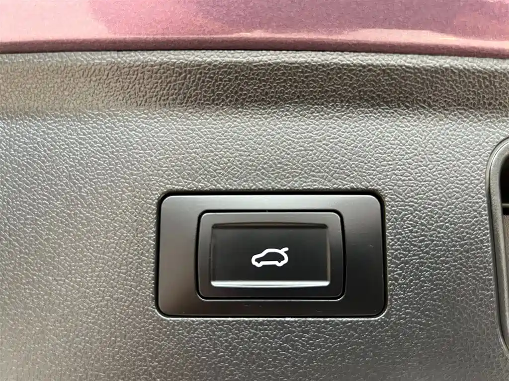 AITO Wenjie AITO M5 2025 Extended Range Ultra AWD фото 12