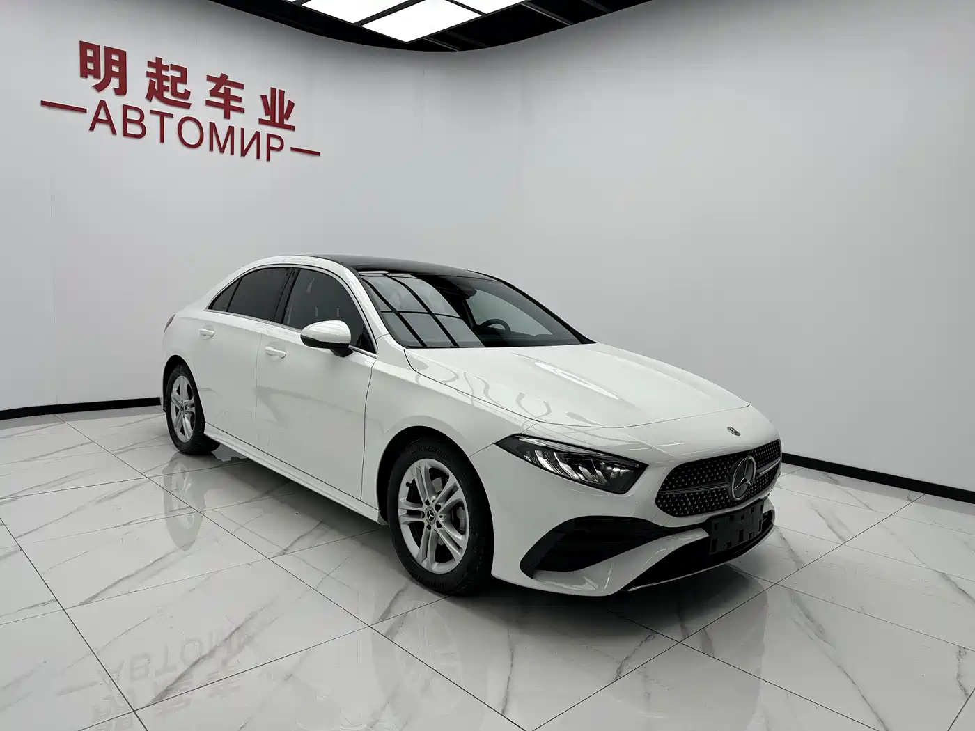 Mercedes-Benz A-Class 2023 A 180 L фото 3