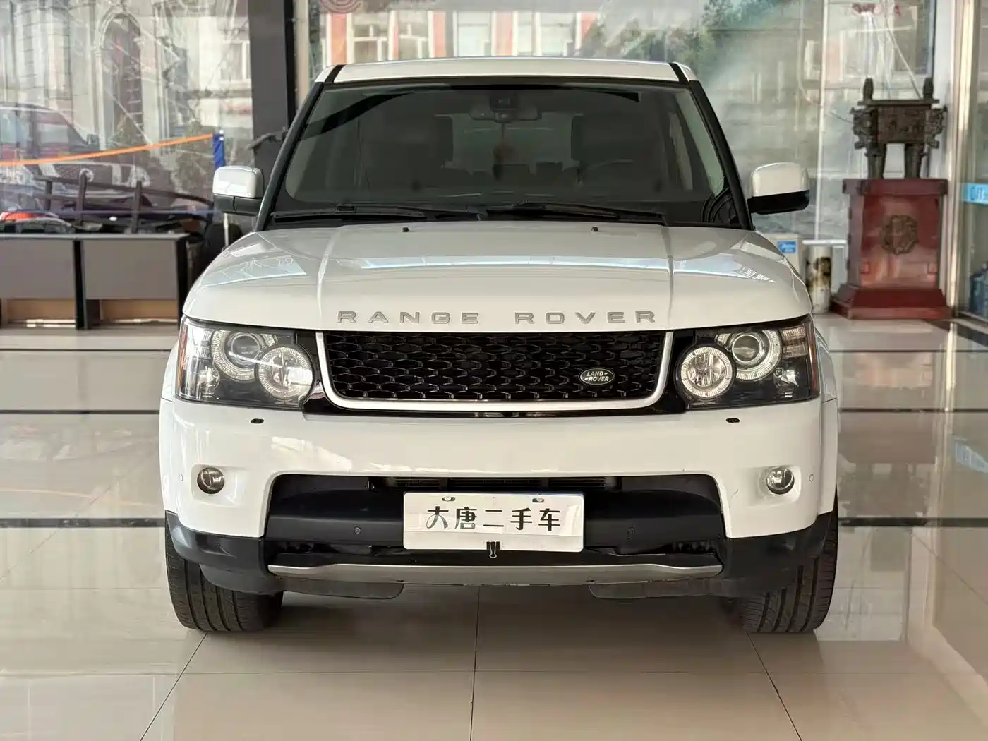Land Rover Range Rover Sport 2013 5.0 SC V8 HSE фото 2