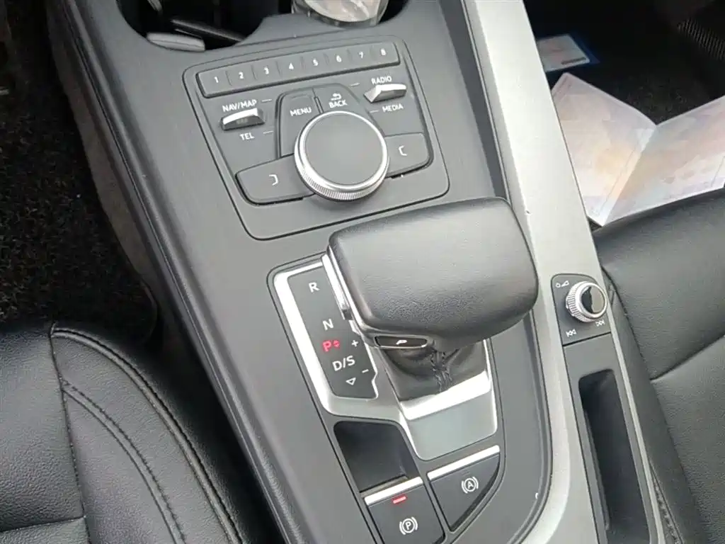 Audi A4L 2019 40 TFSI Progressive (China V) фото 14
