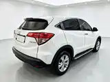Photo 11 - Honda Vezel