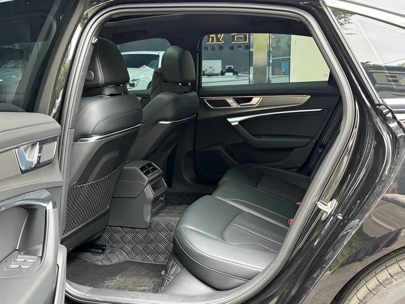 Audi A6L 2026 2026 Model Year 40 TFSI Luxury Dynamic