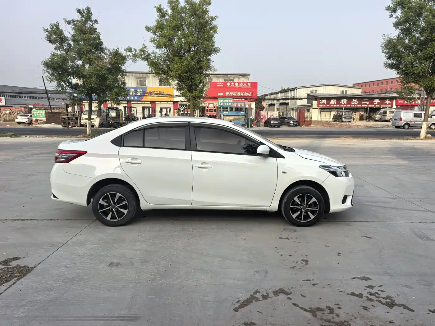Toyota Vios 2014 1.3L Manual Stylish Edition фото 7