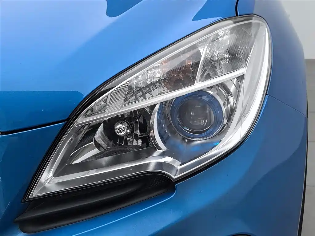 Buick Encore 2015 1.4T Automatic 2WD Urban Elite фото 7