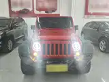 Фото 3 - Jeep Wrangler