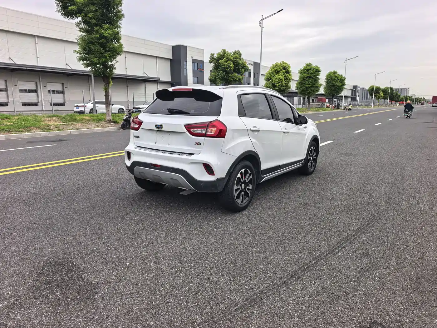 Geely Vision X3 2017 2017 1.5L Automatic Premium