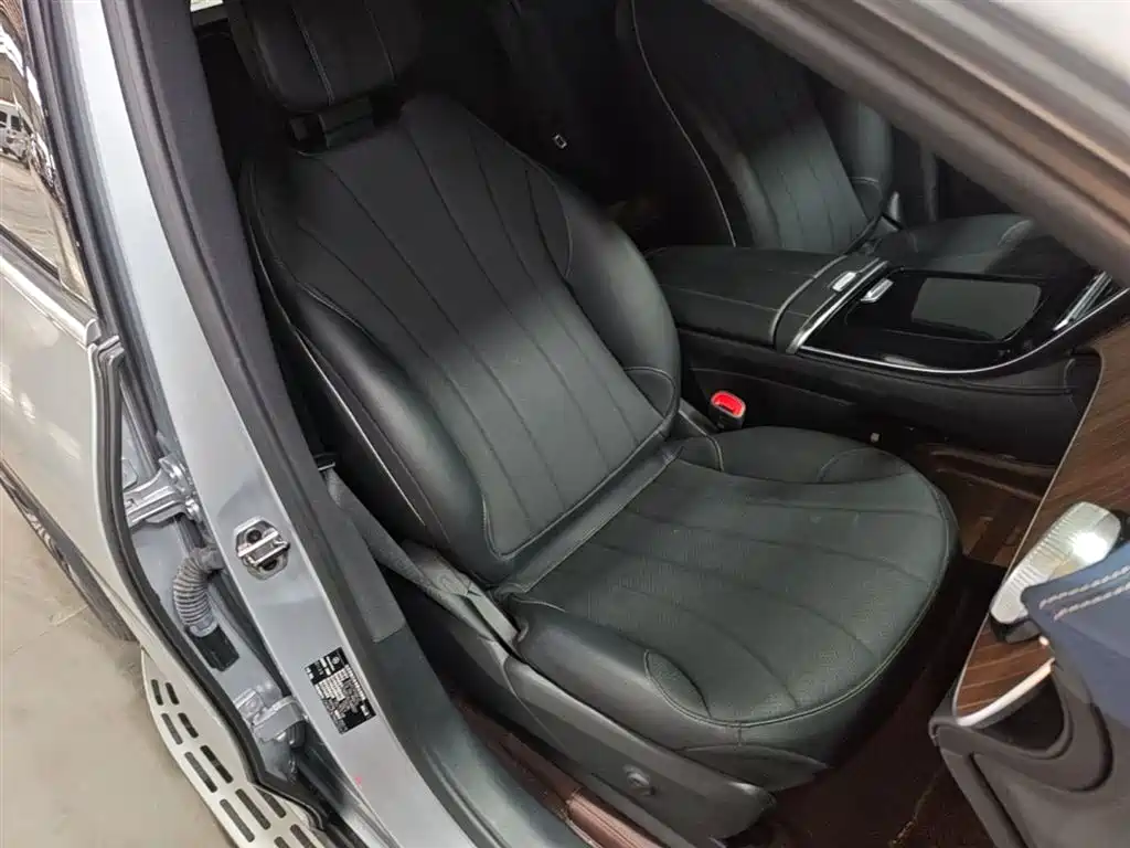 Mercedes-Benz EQE SUV 2023 350 4MATIC Luxury Edition фото 20