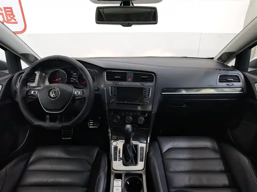 Volkswagen Golf 2016 230TSI Automatic Luxury фото 5