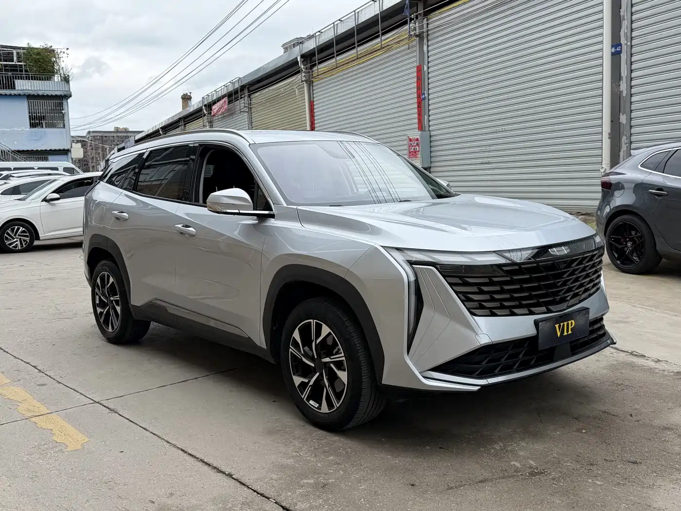 Фото 3 - Geely Boyue L