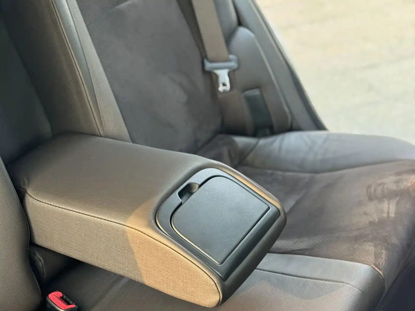 Toyota Reiz 2015 2013 2.5V Premium Edition