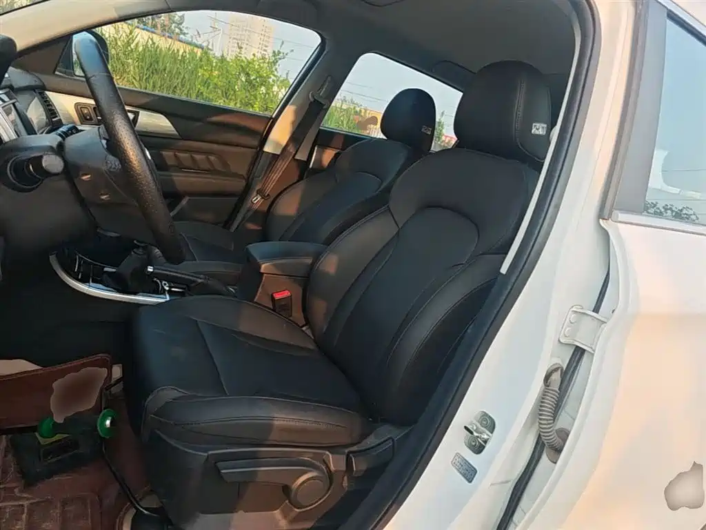 Haval H2 2014 1.5T Manual 2WD Elite Edition фото 15