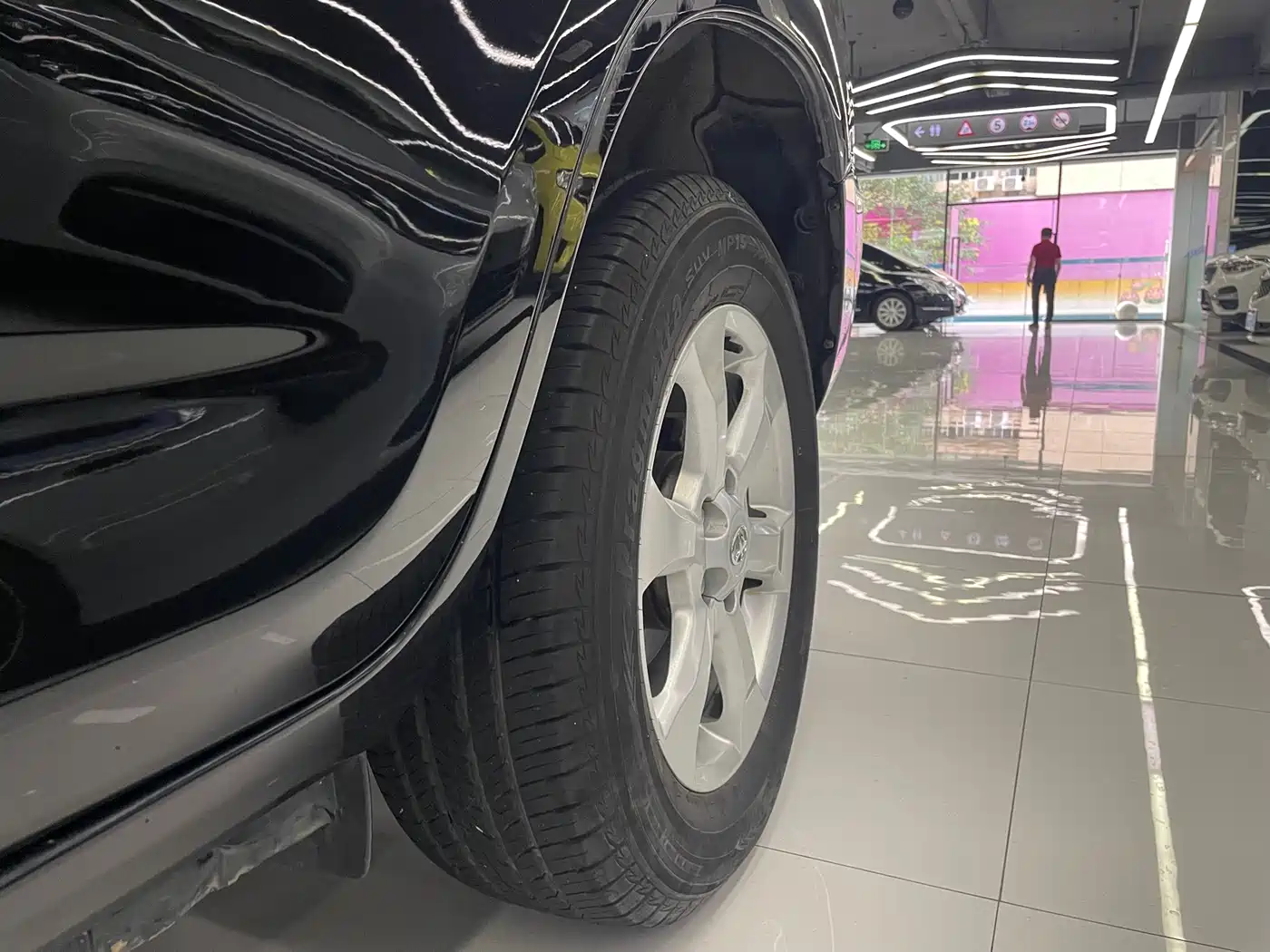 Toyota RAV4 Rongfang 2009 2.0L Automatic Classic Edition фото 35