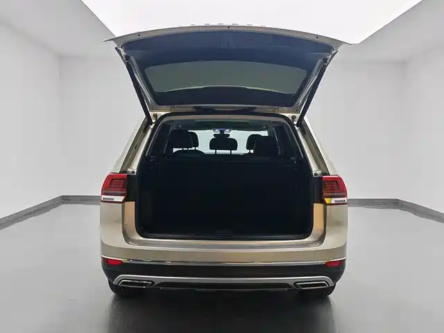 Volkswagen Teramont 2017 380TSI 4WD Luxury Edition фото 10