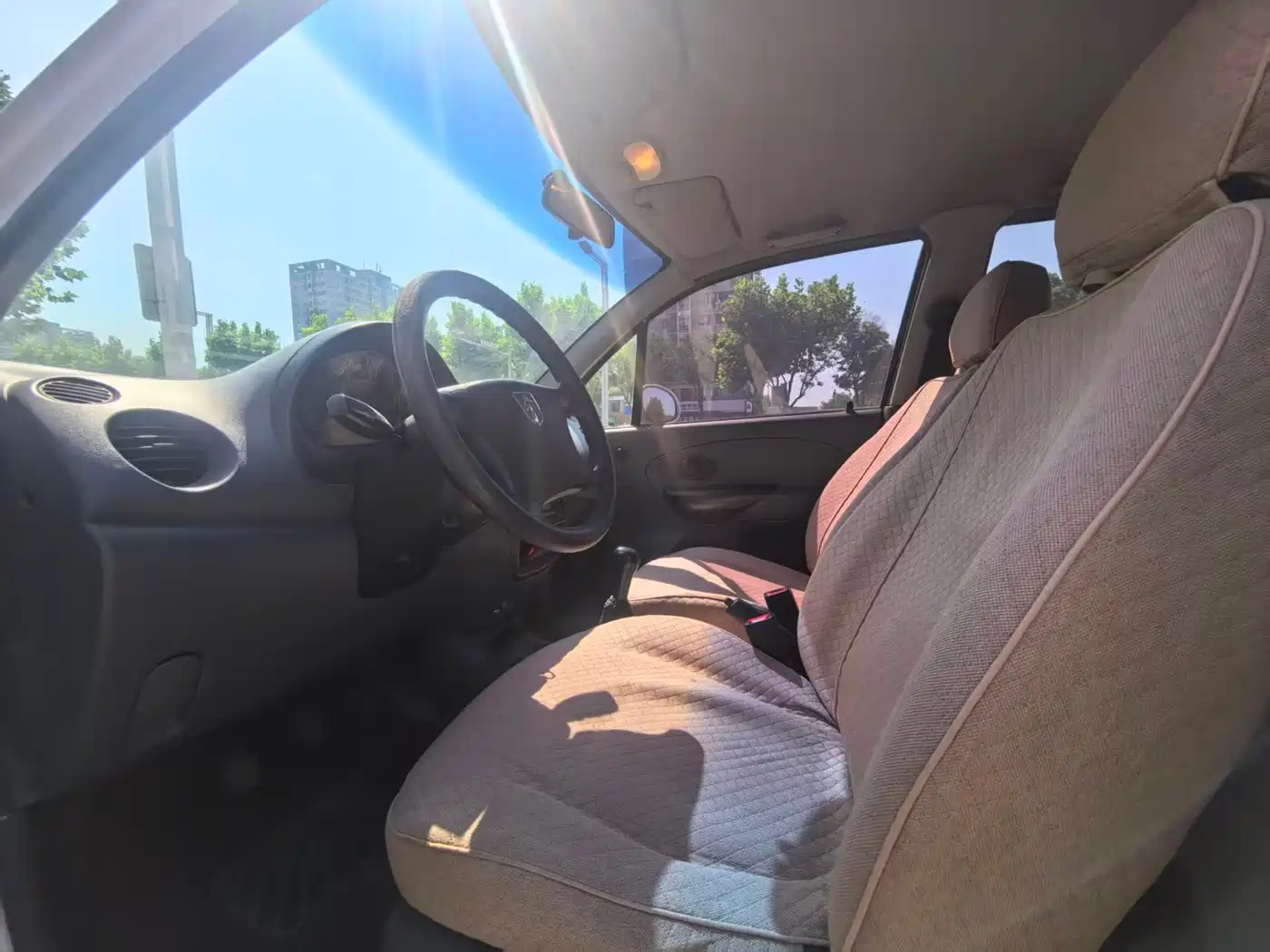 Baojun Lechi 2014 2012 Facelift 1.0L Manual P-TEC Standard