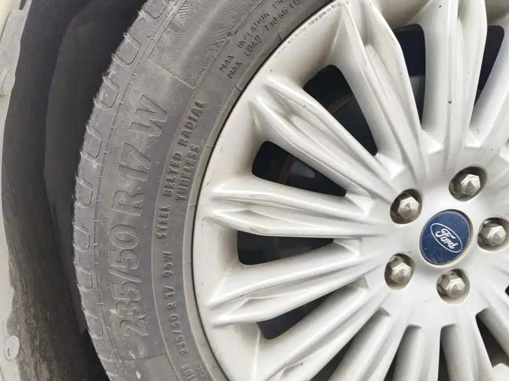 صورة 7 - Ford Mondeo