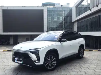 NIO ES8