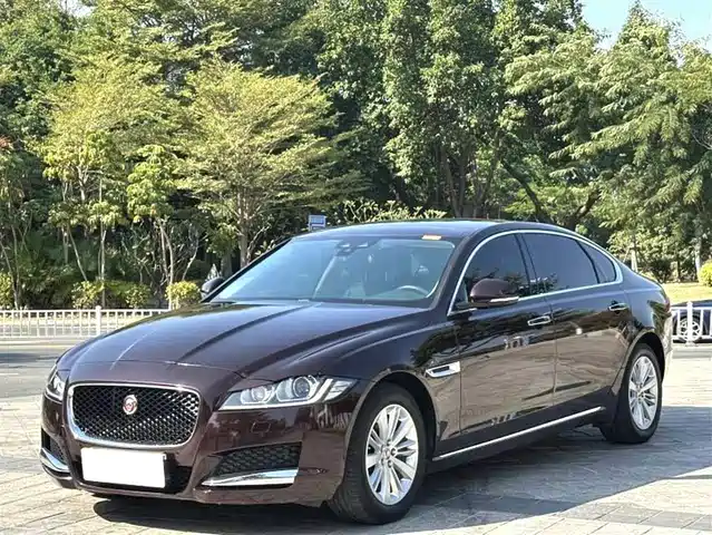 JAGUAR XFL