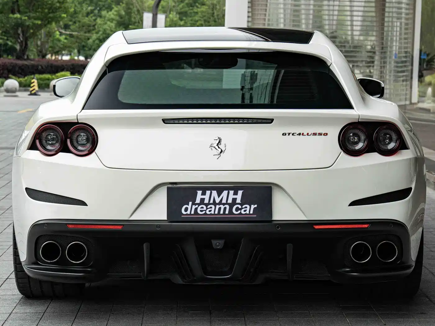 Ferrari GTC4Lusso 2018 2016 6.3L V12