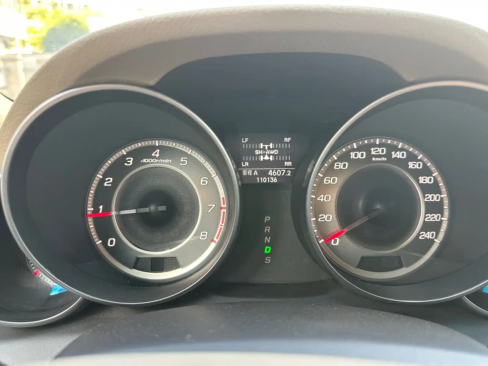 Photo 30 - Acura MDX
