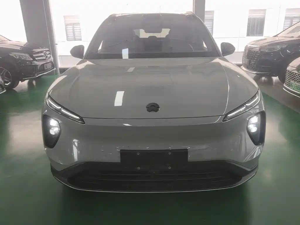 Фото 3 - NIO ES6