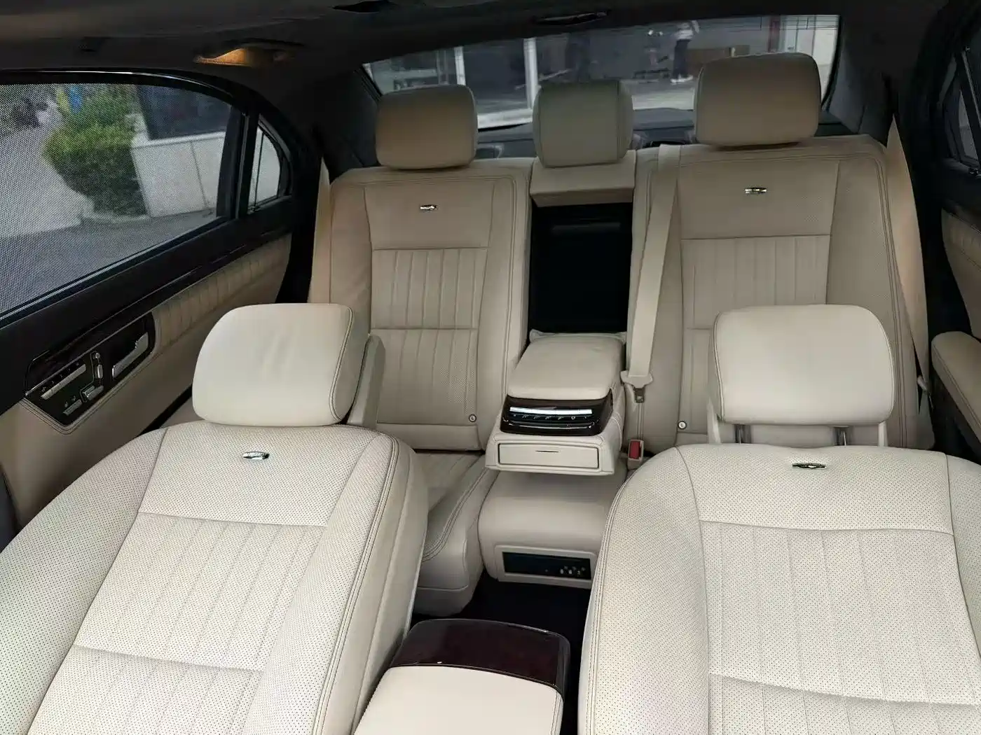 Mercedes-Benz S-Class 2012 S 600 L Grand Edition фото 22