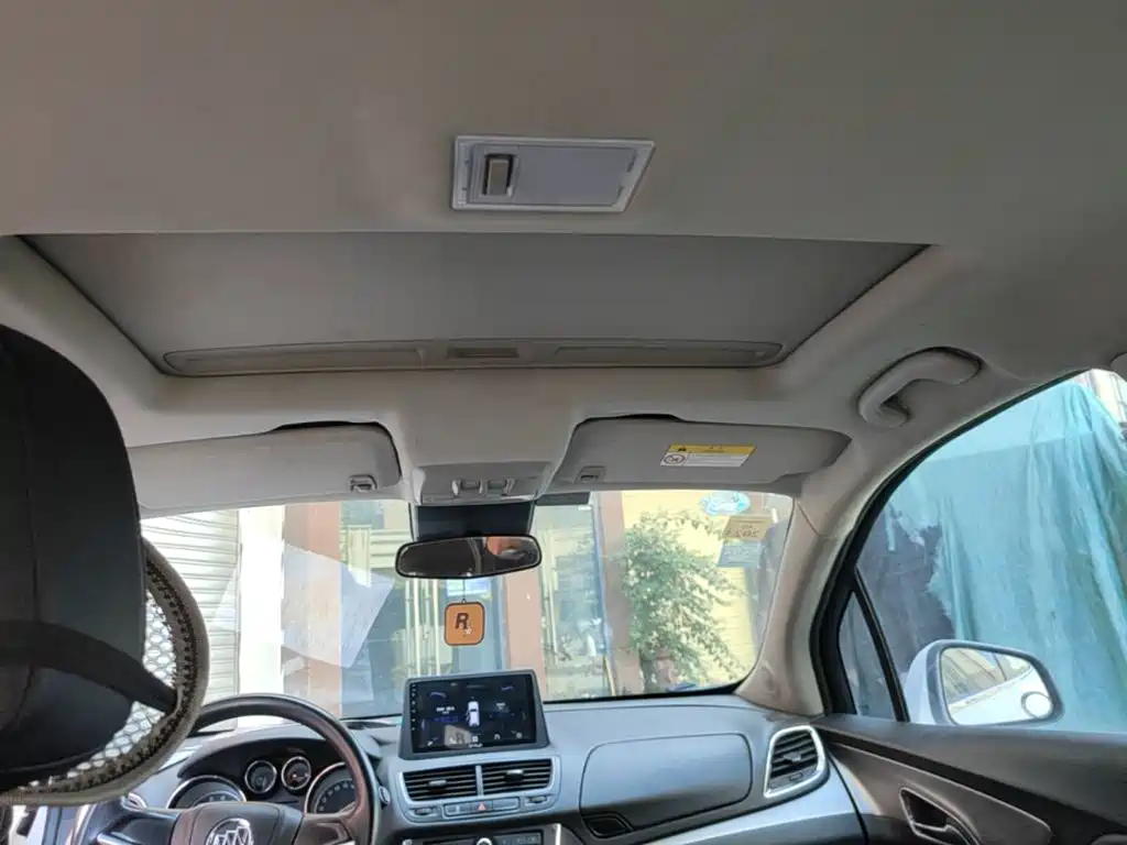 Фото 14 - Buick Encore