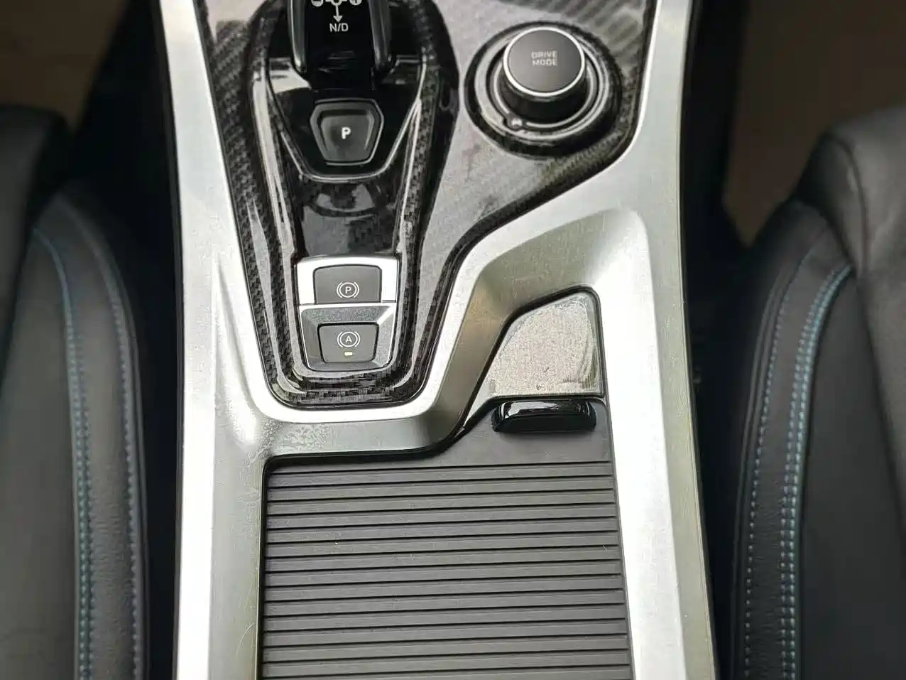 Lynk & Co 01 EM-P 2019 2018 1.5T PHEV Jin Pro China V