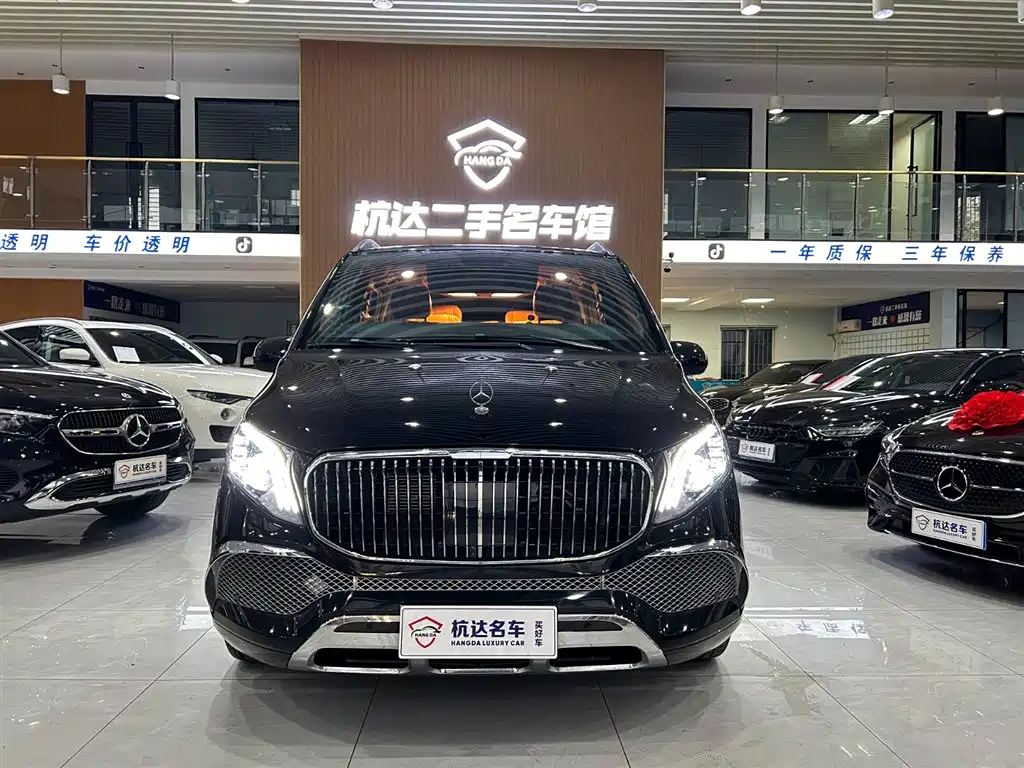 Mercedes-Benz Vito 2023 2.0T Elite 7-Seater фото 2