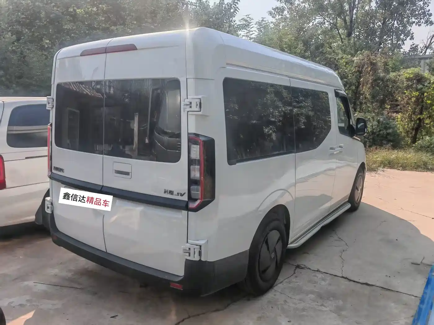 Yuan Cheng Farizon Super VAN 2024 2024 Model Wealth Creation Edition Medium Wheelbase Medium Roof 83kWh