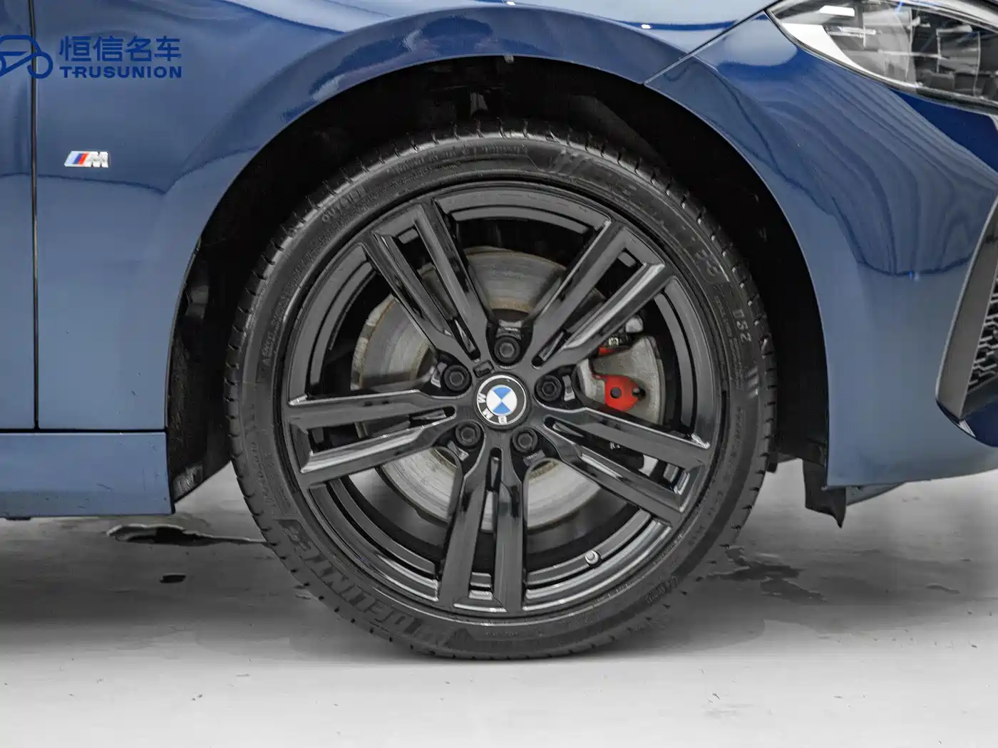 BMW 1 Series 2021 125i M Sport Black Night Edition фото 21