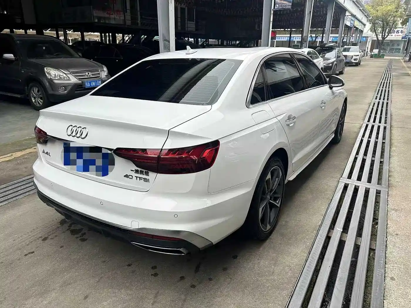 AUDI A4L