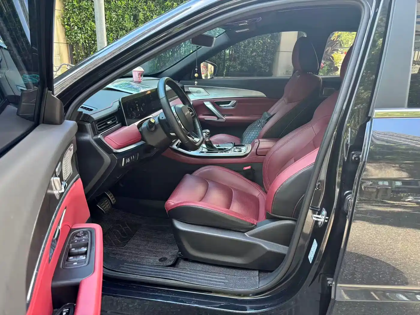 Jetour X70 PLUS 2021 2021 1.6T DCT Star 5-Seater