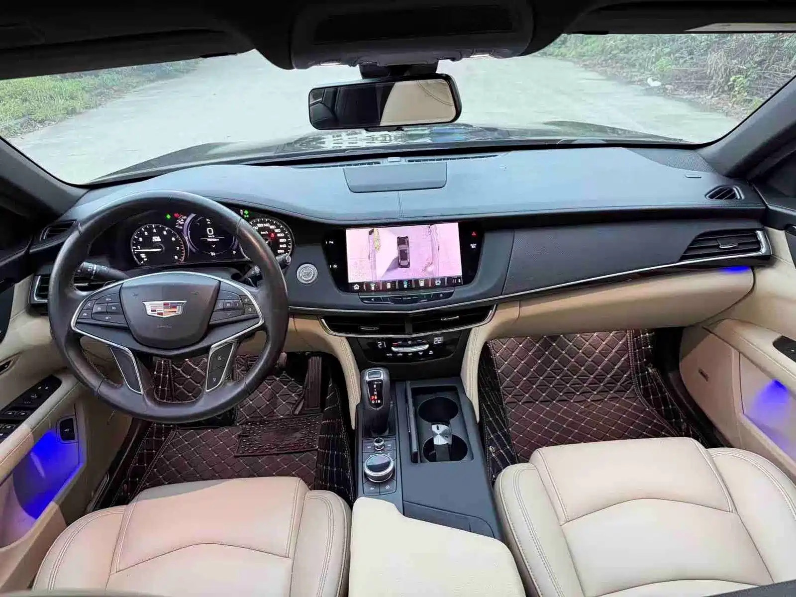 Фото 8 - Cadillac CT6