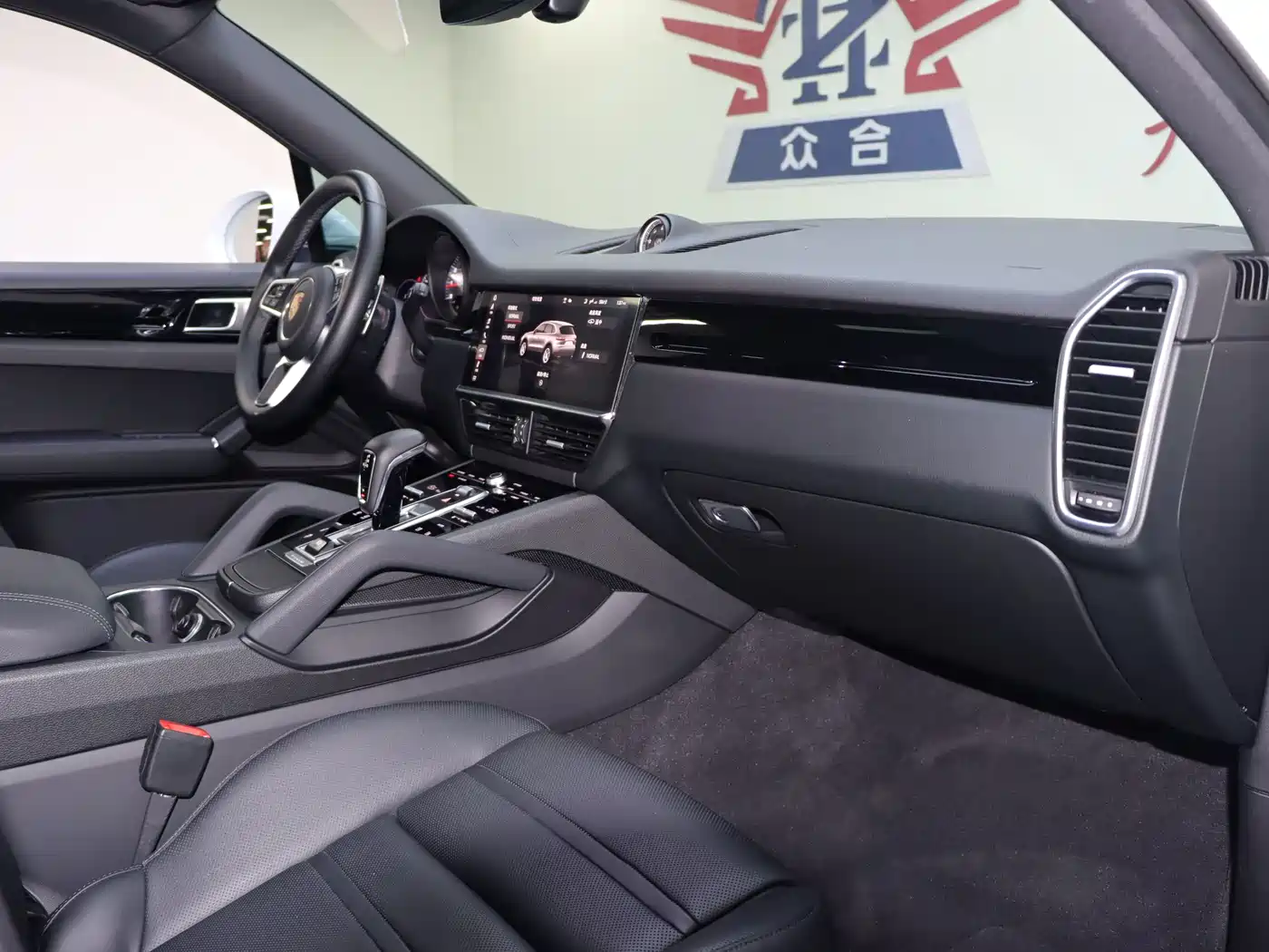 Porsche Cayenne 2019 Cayenne 3.0T фото 11