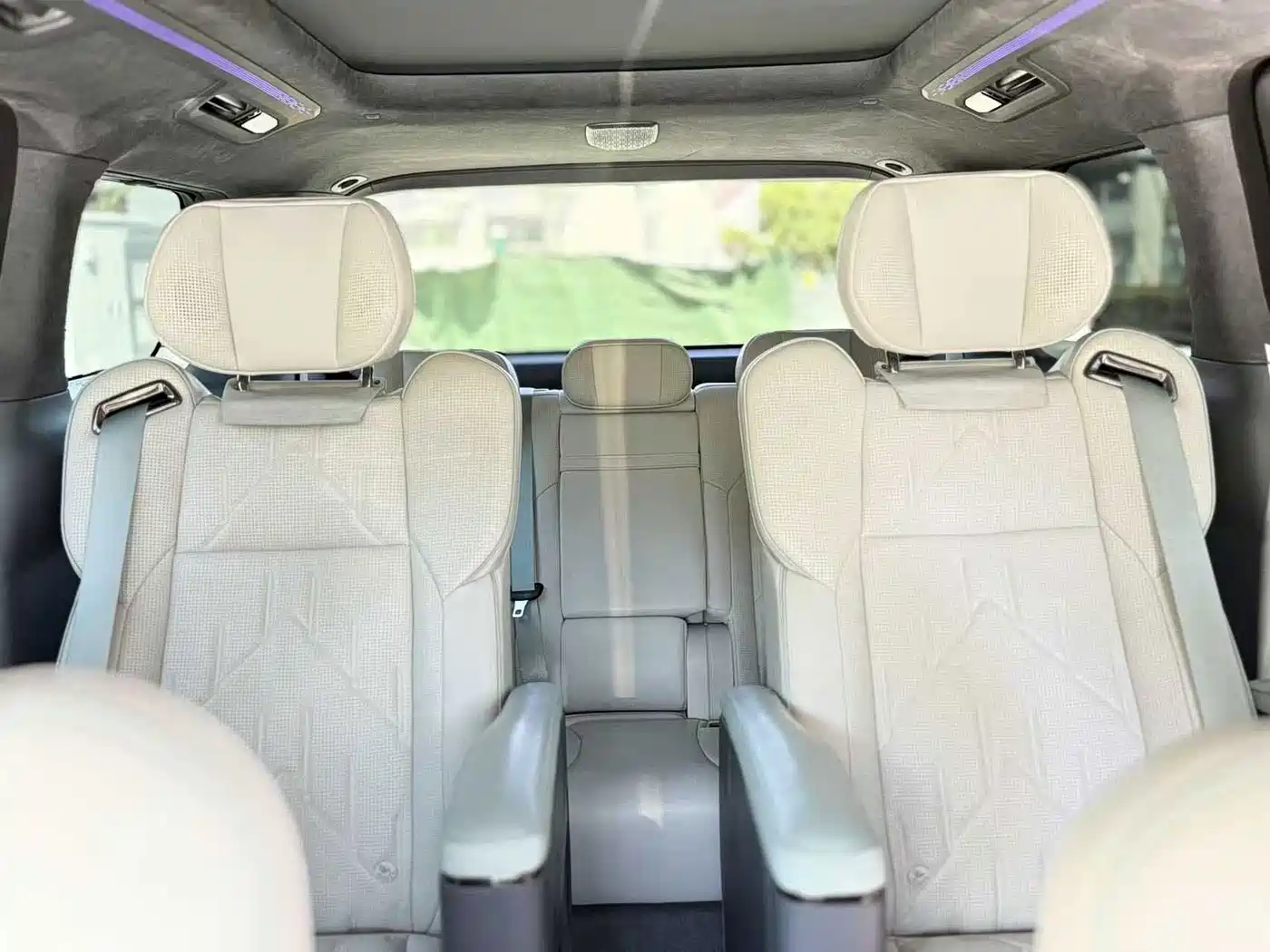 ZEEKR 009 2024 2024 7-Seat Aisle AWD Version 108kWh