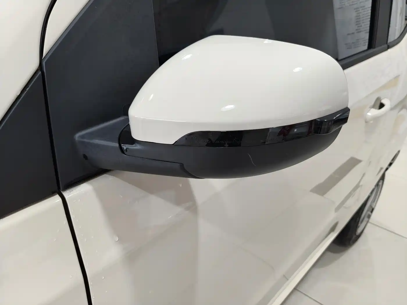 Lingbao Auto Lingbao Uni 2026 2025 Mild Sweet Edition 11.52kWh