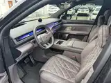Фото 4 - NIO ES8