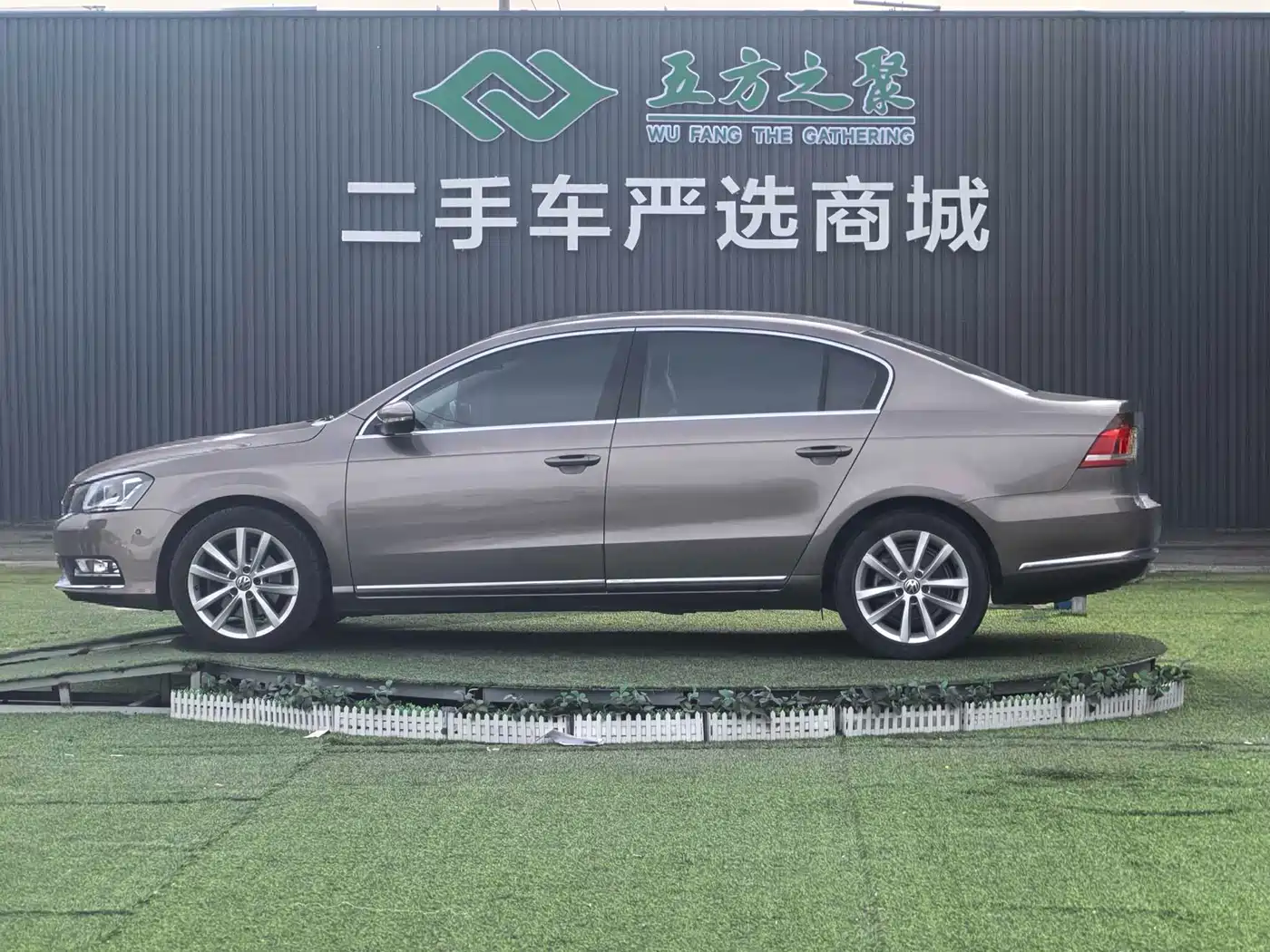 Volkswagen Magotan 2012 1.8TSI Premium фото 22