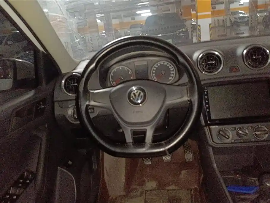 Volkswagen Jetta 2019 Dream Edition 1.5L Manual Fashion фото 15
