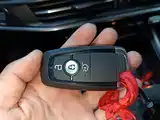 Photo 9 - Ford Explorer