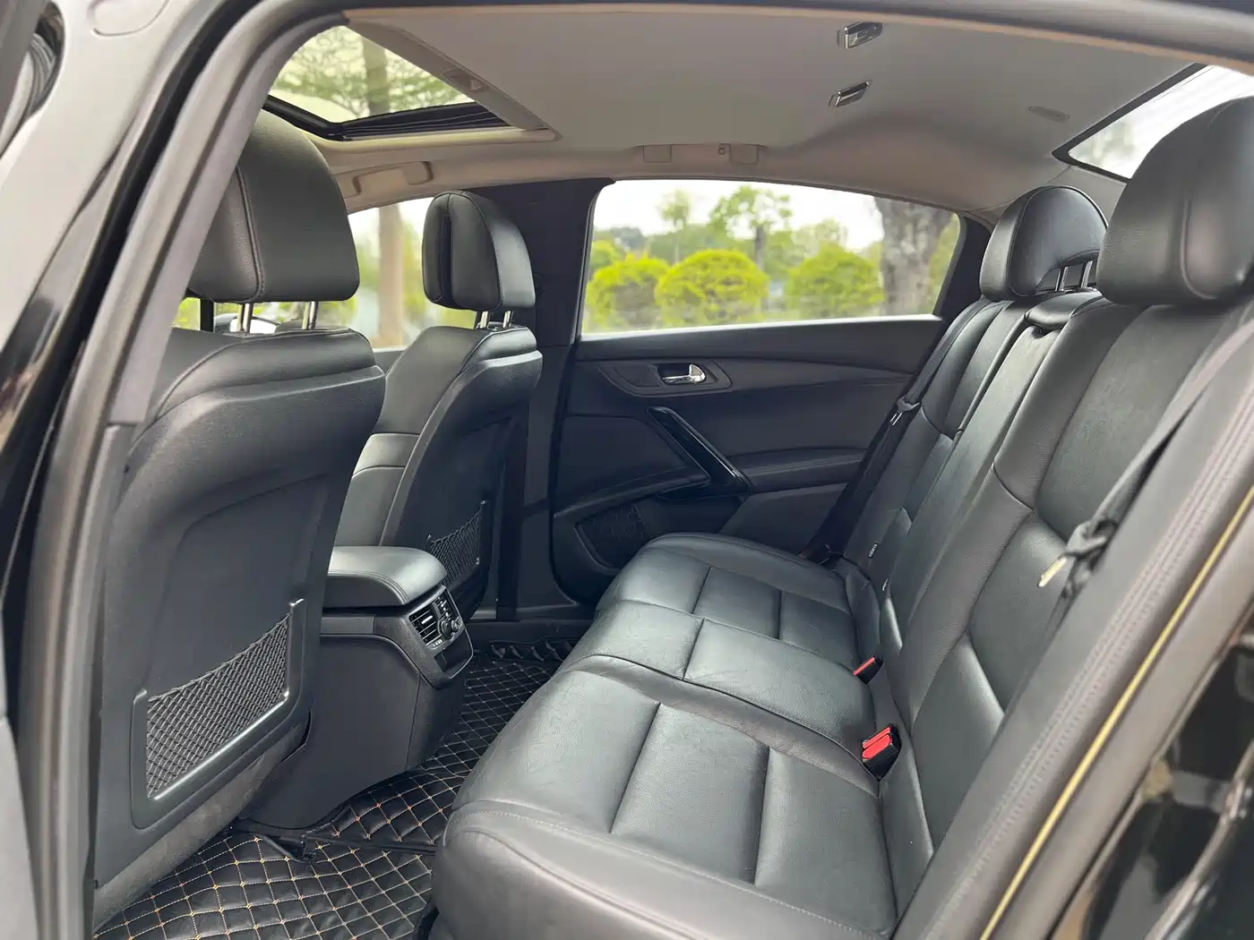 Peugeot 508 2015 1.6THP Auto Excellence Edition фото 10