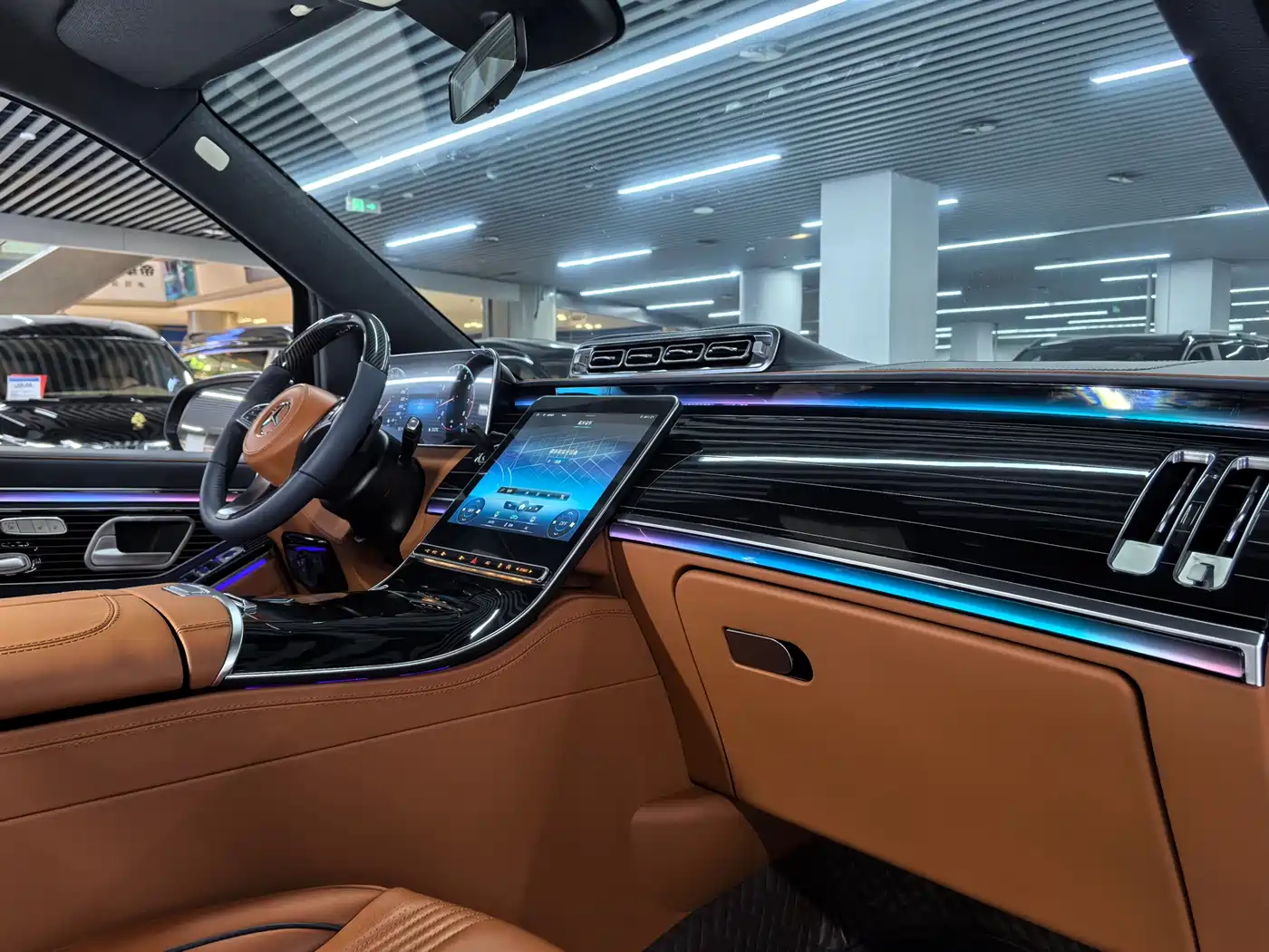Mercedes-Benz Vito 2023 2.0T Elite 7-Seater фото 5