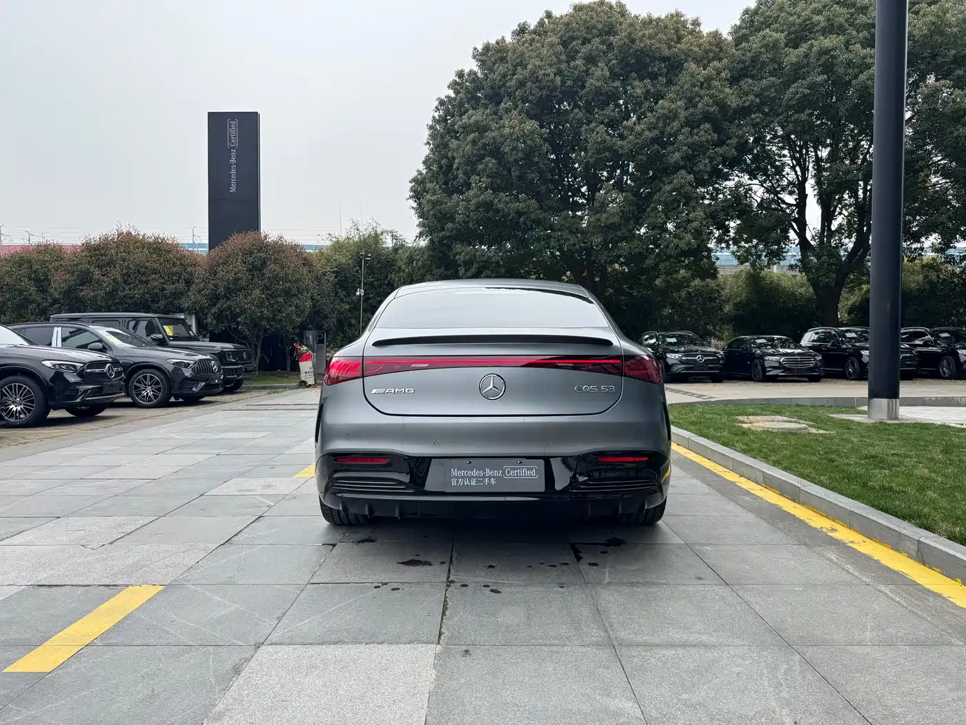 MERCEDES-BENZ EQS AMG