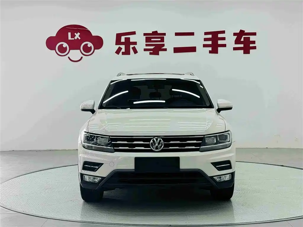 Volkswagen Tiguan L 2019 330TSI Automatic 2WD Panorama Comfort Edition China VI фото 8