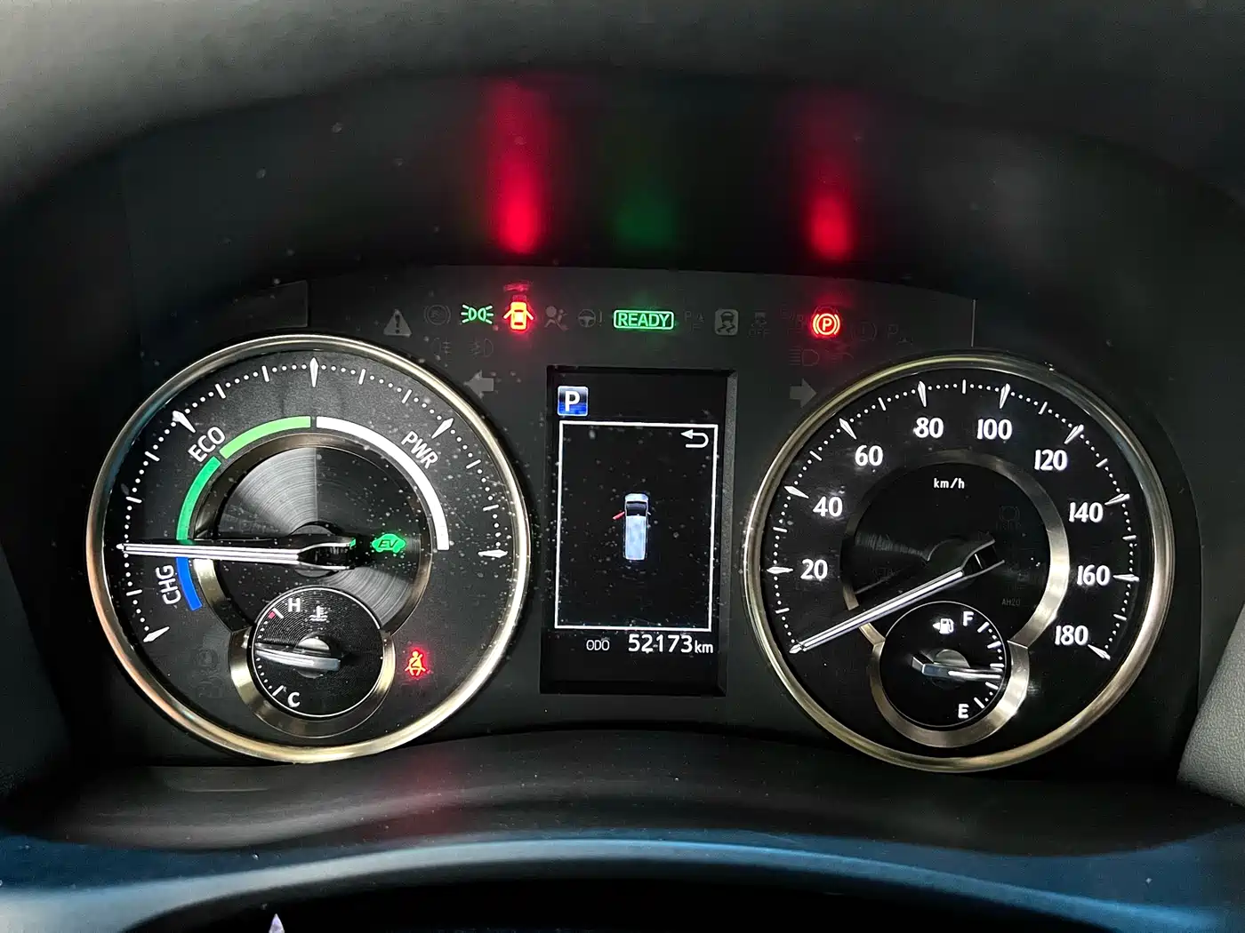Toyota Alphard 2021 Hybrid 2.5L Luxury фото 26