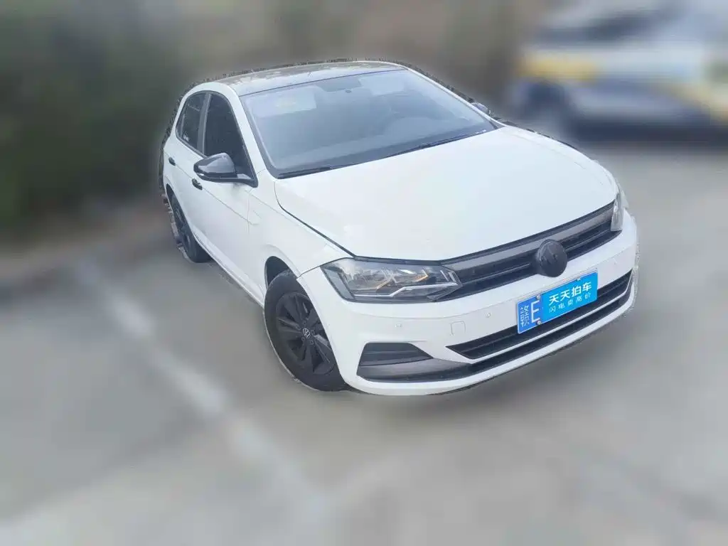 صورة 3 - Volkswagen Polo